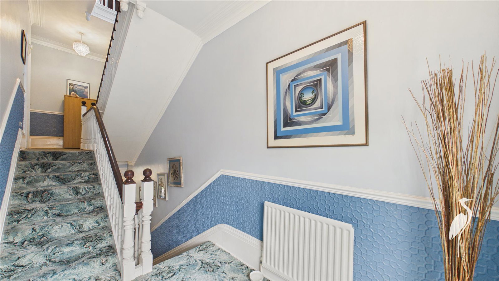 1054899