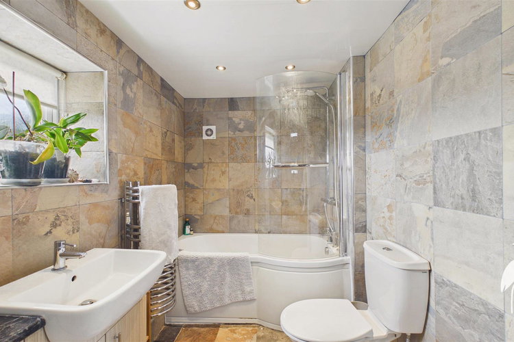 Bathroom - Picture 42 of 52
