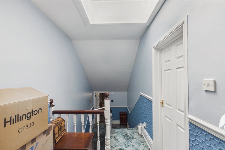 Second Floor Landing - Picture 43 of 52