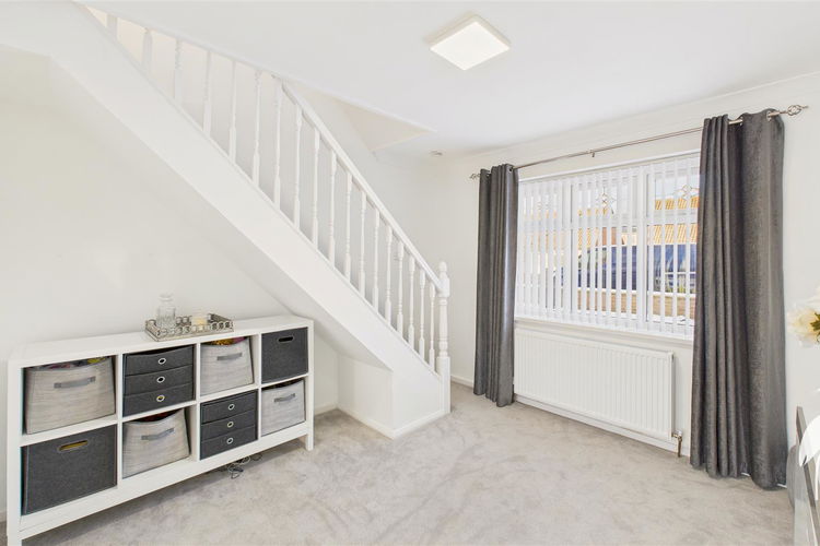 Dining Room - Picture 15 of 29