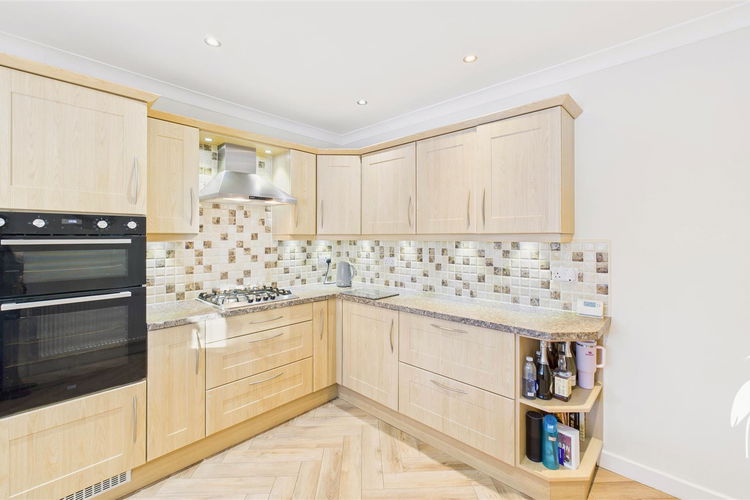 Kitchen - Picture 8 of 29