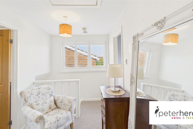 First Floor Landing - Picture 22 of 29