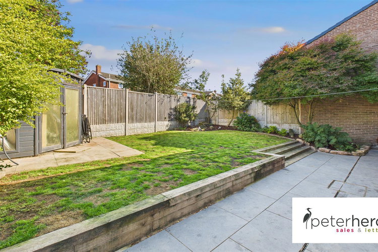 Outside - Picture 31 of 32