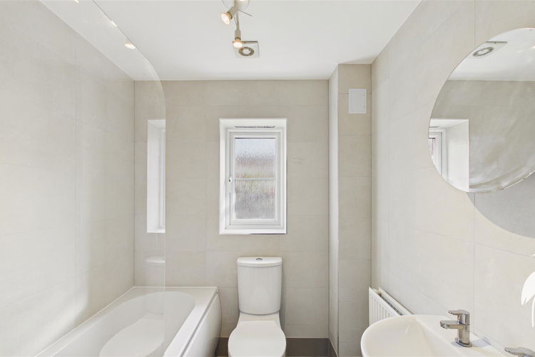 Bathroom - Picture 14 of 16