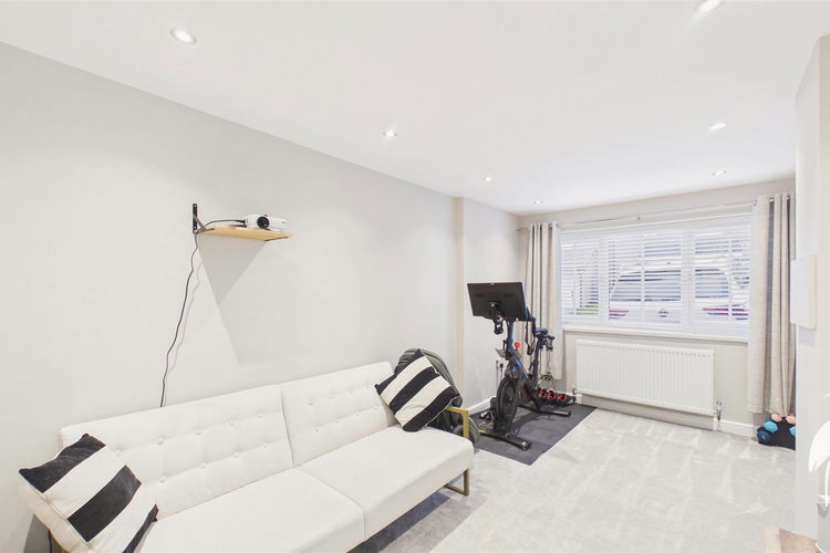 Family Room (check PH) - Picture 11 of 27