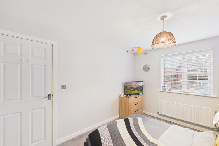 Bedroom 2 - Picture 20 of 27