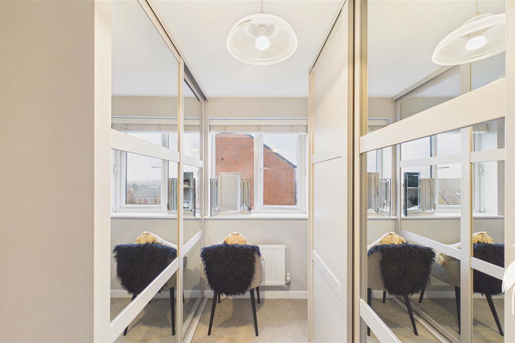 Bedroom 4 - Picture 23 of 27