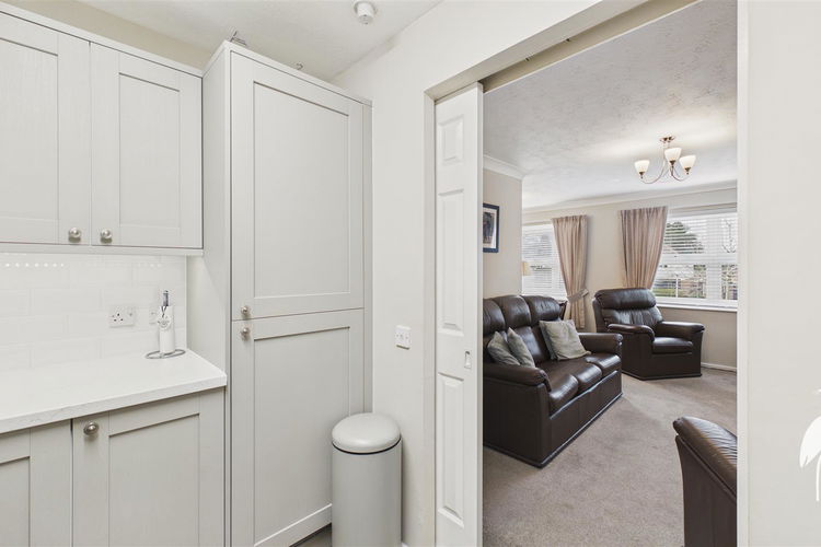 Kitchen - Picture 8 of 17