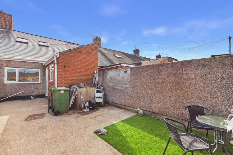 Outside - Picture 13 of 13