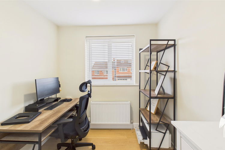 Bedroom 3 - Picture 24 of 34