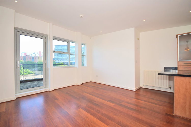 Open Plan Lounge, Dining & Kitchen Area - Picture 8 of 16