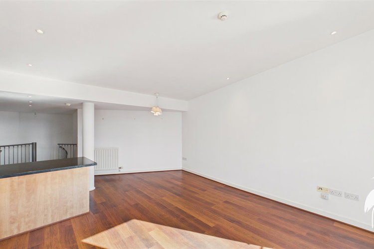 Open Plan Lounge, Dining & Kitchen Area - Picture 23 of 27