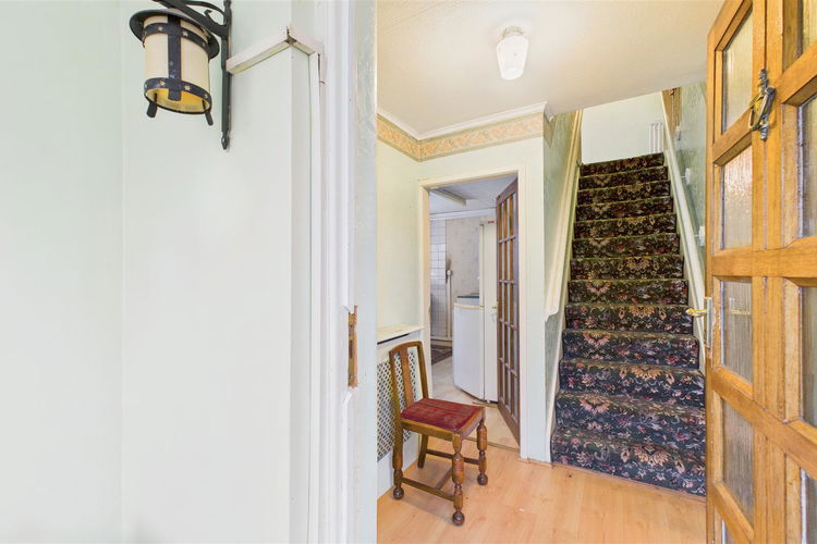 Hallway - Picture 8 of 15