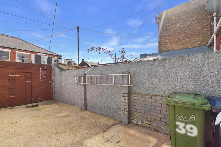 Outside - Picture 18 of 18