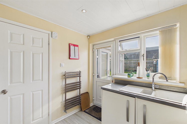 Kitchen - Picture 12 of 28