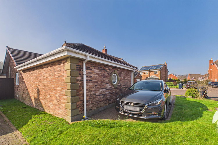 Outside - Picture 27 of 28