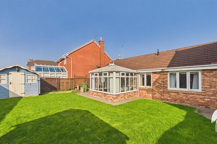 Outside - Picture 2 of 28