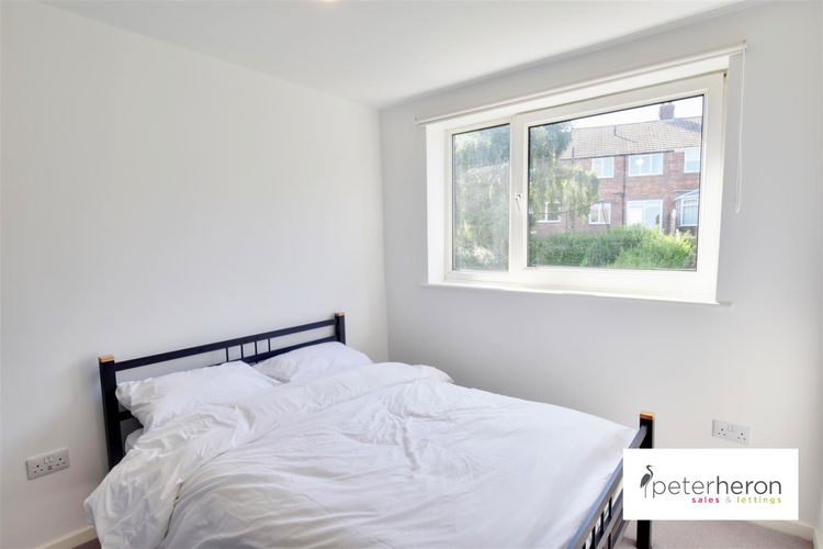 Bedroom 2 - Picture 9 of 15