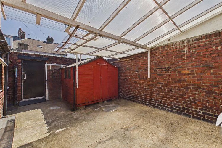 Outside - Picture 19 of 20