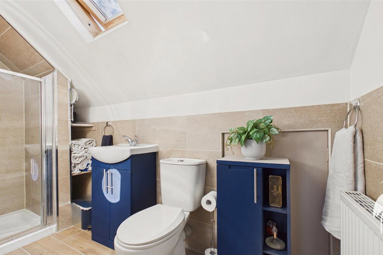 En-Suite Shower Room - Picture 30 of 40
