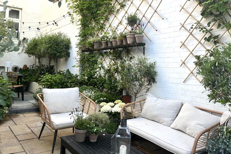 Outside - Picture 30 of 35