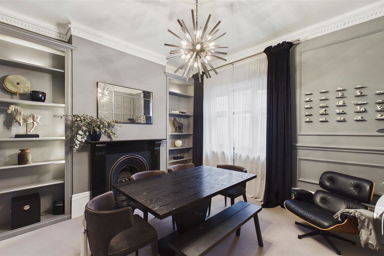 Dining Room - Picture 4 of 41