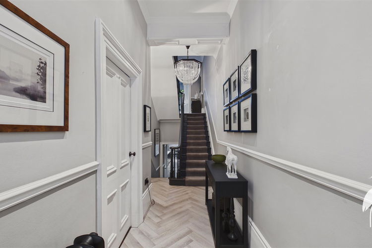 Reception Hall - Picture 11 of 41