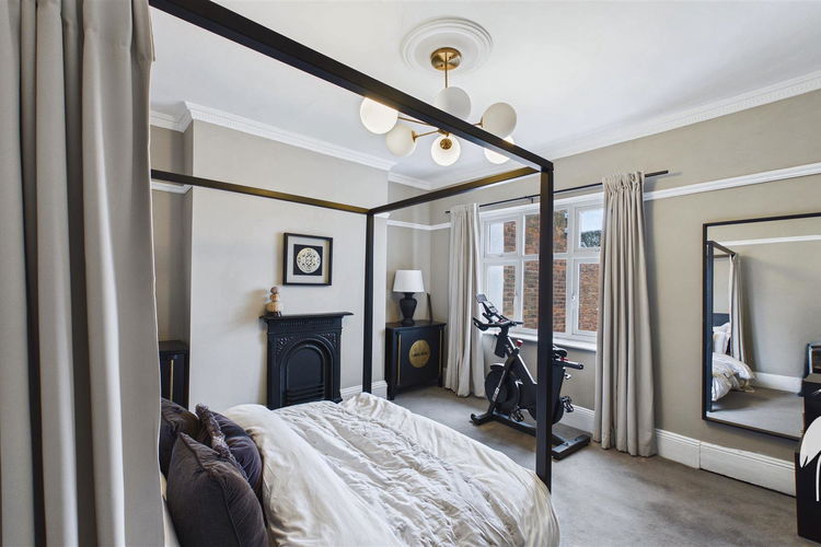 Bedroom 2 - Picture 14 of 41