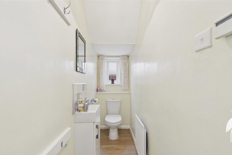 Cloakroom/WC - Picture 14 of 38