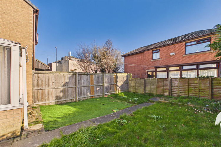 Outside - Picture 18 of 18