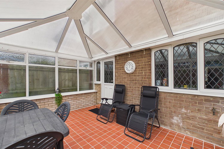 Conservatory - Picture 13 of 34