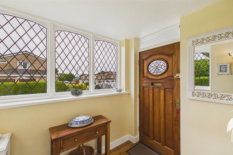 Entrance Porch - Picture 16 of 34