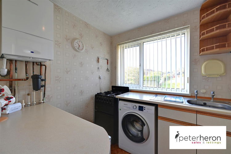 Kitchen - Picture 4 of 14