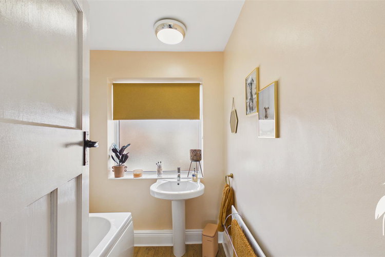 Bathroom - Picture 31 of 38