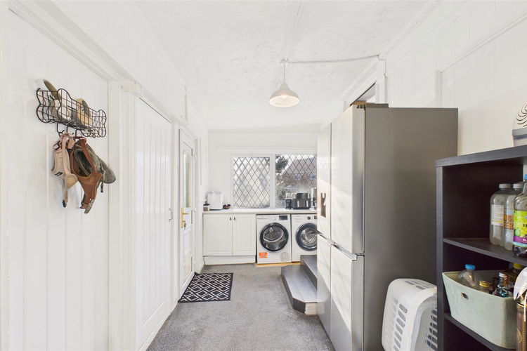 Store/Utility - Picture 12 of 19