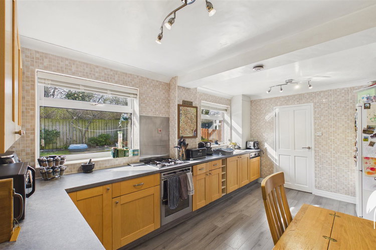 Breakfasting Kitchen - Picture 8 of 24