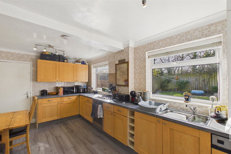 Breakfasting Kitchen - Picture 10 of 24