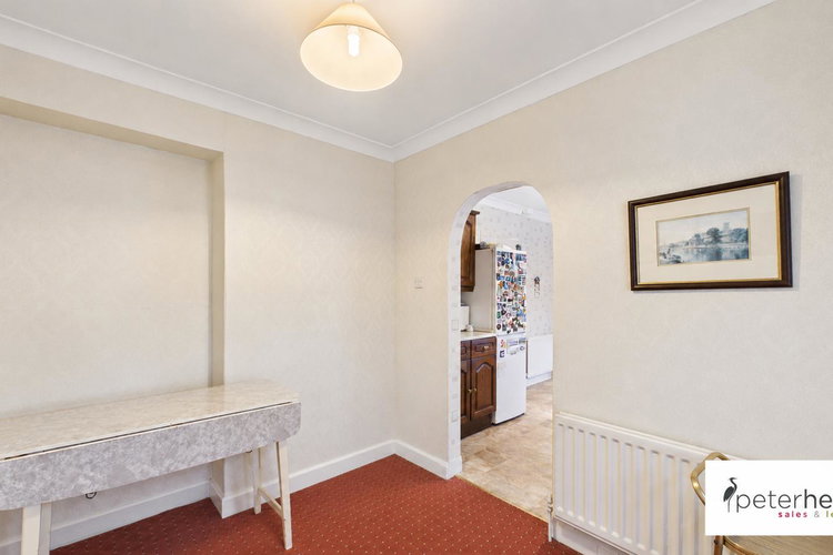 Dining Room - Picture 10 of 25