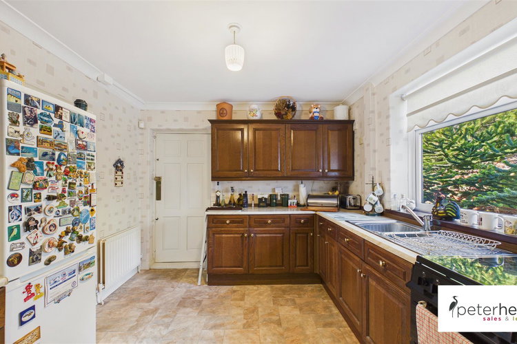 Kitchen - Picture 8 of 25