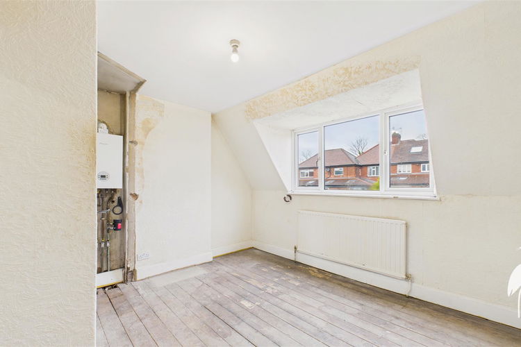 Bedroom 2 - Picture 11 of 15