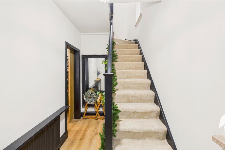 Reception Hall - Picture 12 of 25