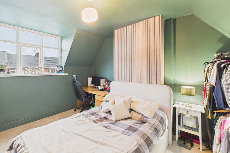 Bedroom One - Picture 14 of 25