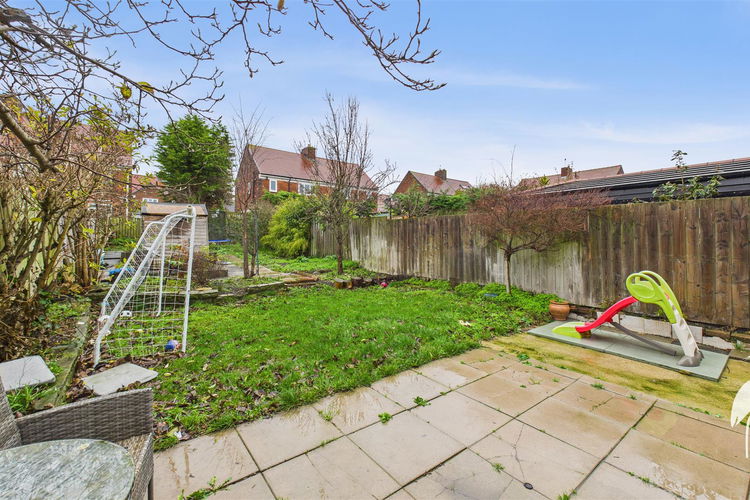 Outside - Picture 23 of 25