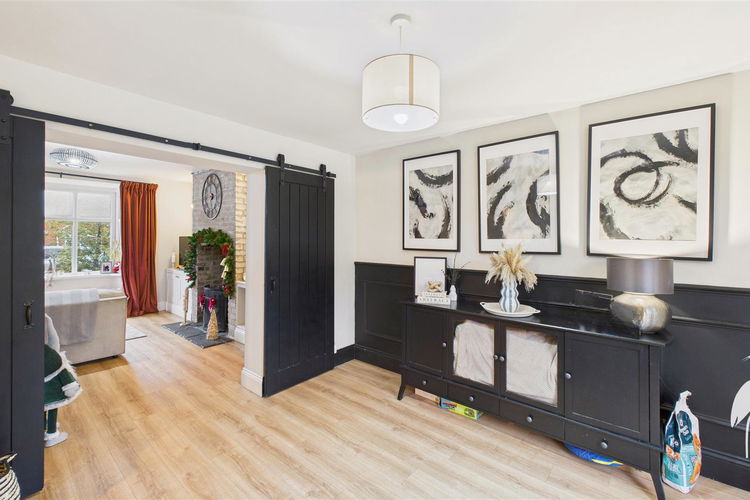 Dining Room - Picture 6 of 25