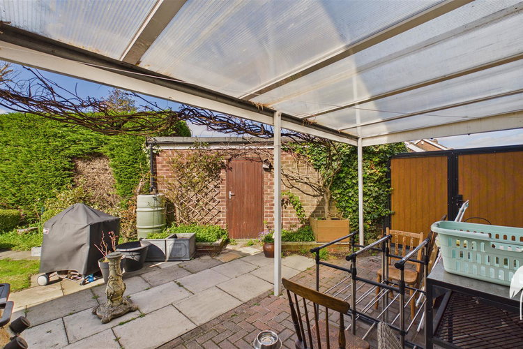 Outside - Picture 28 of 30