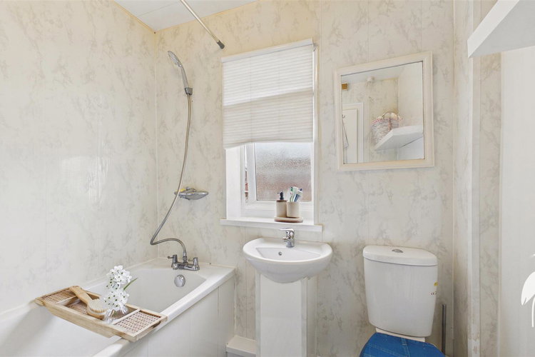 Bathroom - Picture 13 of 17