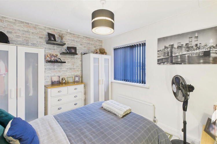 Bedroom 2 - Picture 11 of 21