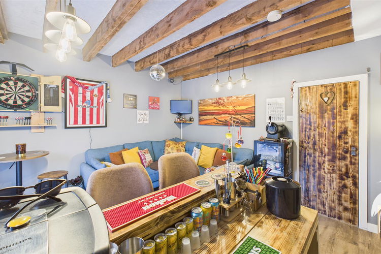 Garage - Picture 16 of 21