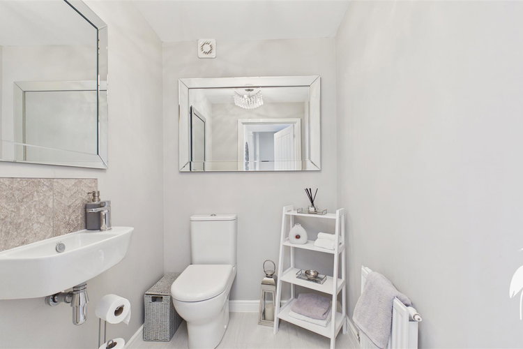 Cloakroom/WC - Picture 15 of 41