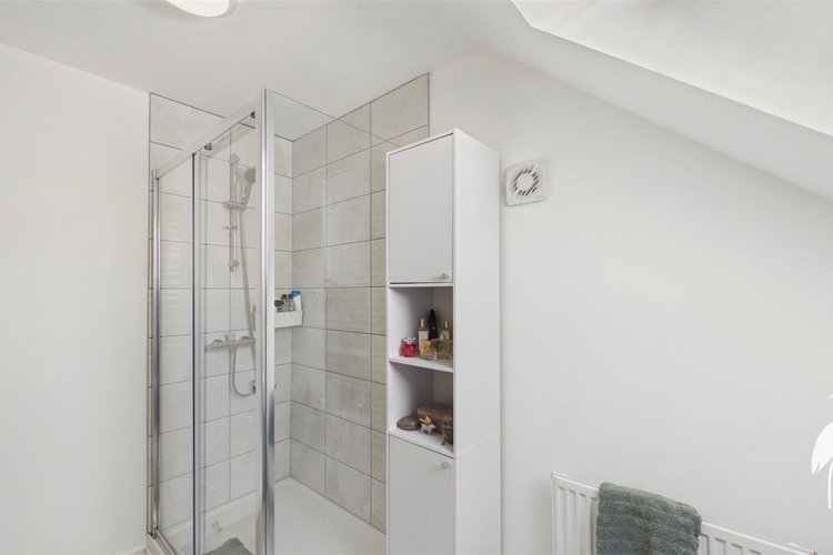 En Suite Shower Room - Picture 33 of 41